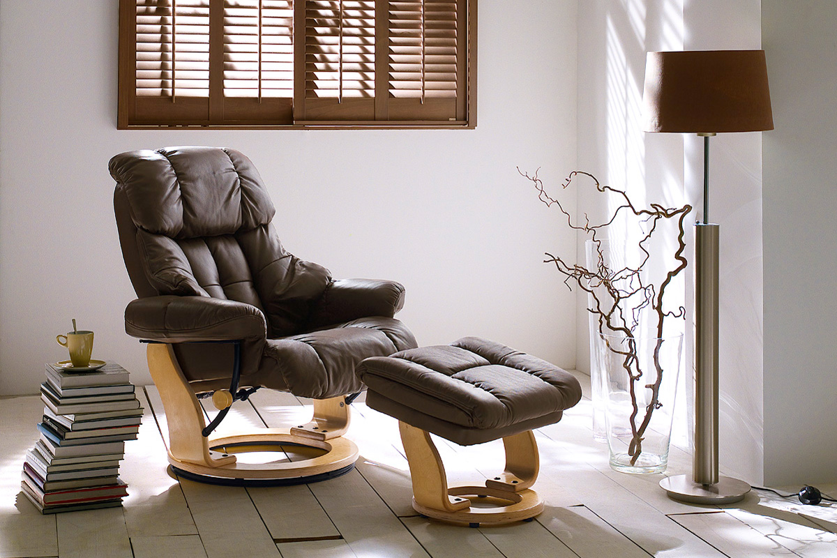 Calgary Fotel relax z podnóżkiem